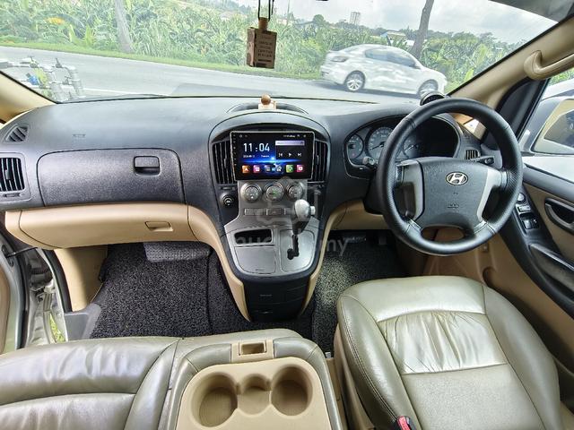 2010 Hyundai GRAND STAREX 2.5 CRDi VGT (A) - 2