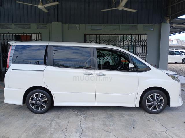 2020 Toyota NOAH 2.0 WXB (A) - 4