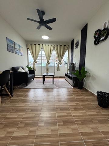 Jalan Haji Manan Flat 1