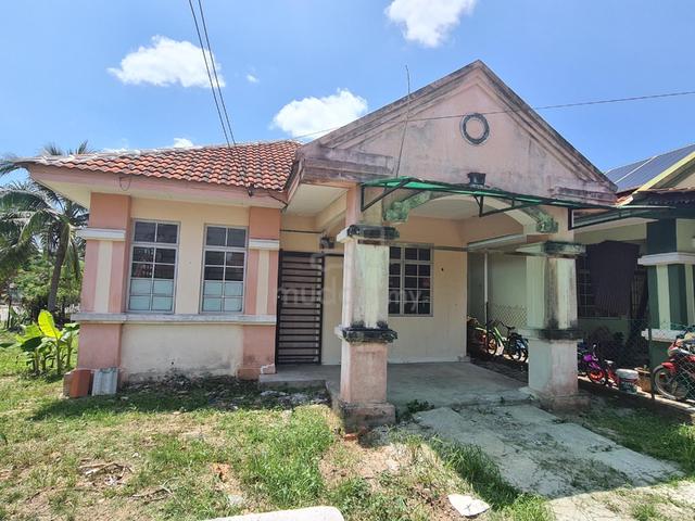 Freehold | Corner Lot | Semi D Setingkat Pantai Sepang Putra Sg Pelek 1