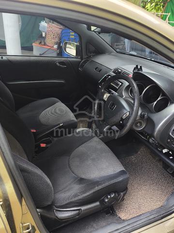 2004 Honda JAZZ 1.5 VTEC (A) - 3