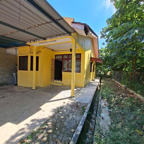Rumah Teres End Lot Untuk Disewa – Wakaf Bharu, Kelantan 1