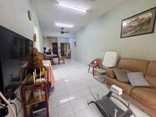 Sri Kenari Apartment 1