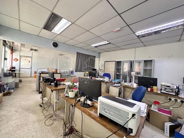 1.5 Storey Factory Built-Up 29,020 Sqft New Refurbished  1