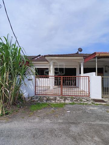 Batu Gajah Pusing Single Storey Terraced House For Rent Perak 1