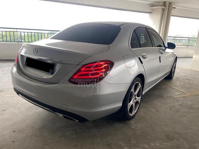 2017 Mercedes Benz C200 2.0 AVANTGARDE (CKD) (A) - 4