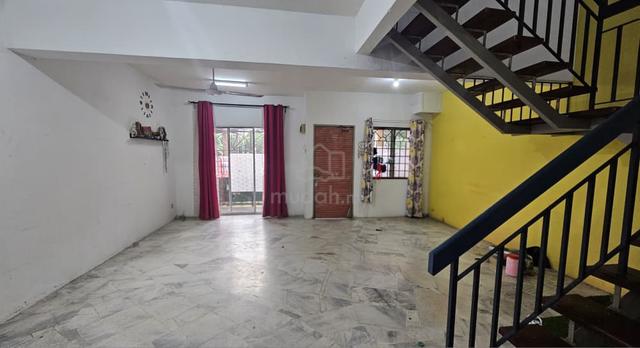 [ Parking+Murah ] 2sty House , Jalan Seroja , Bukit Beruntung , Rawang 1