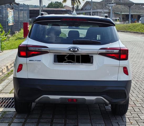 KIA Seltos GT Line 1.6 REVERSE CAM F/LEATHER SEAT - 4