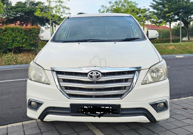 2013 Toyota INNOVA 2.0 G (A) - 2