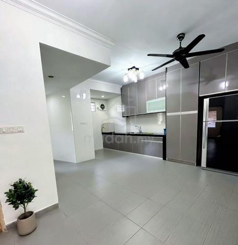 Rumah Sewa | Kitchen Cabinet | 4R4B | Sunway Kayangan, U9 @Puncak Alam 1
