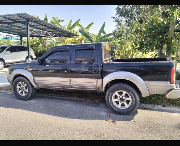 2004 Nissan FRONTIER 2.5 GRANROAD AIRBAG (M) - 4
