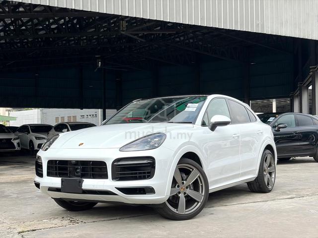 2023 Porsche CAYENNE 3.0 Coupe Platinum Edition - 1