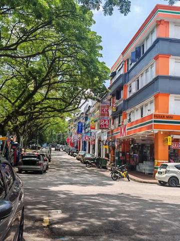 Desa Petaling, Ground Floor Shop For Let (July) 1