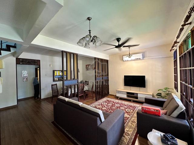 Fully Furnished + Guarded area at Bandar seri putra near Plus Highway 1