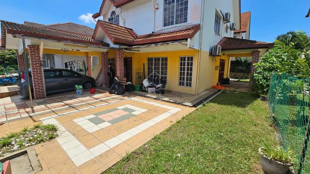 Bungalow Kasturi Heights Nilai Springs Villas 5 Rooms beside Golf Club 1