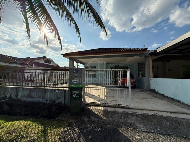 Semi-D Setingkat (End Lot) Kulim Square, Lunas, Kulim, Kedah 1