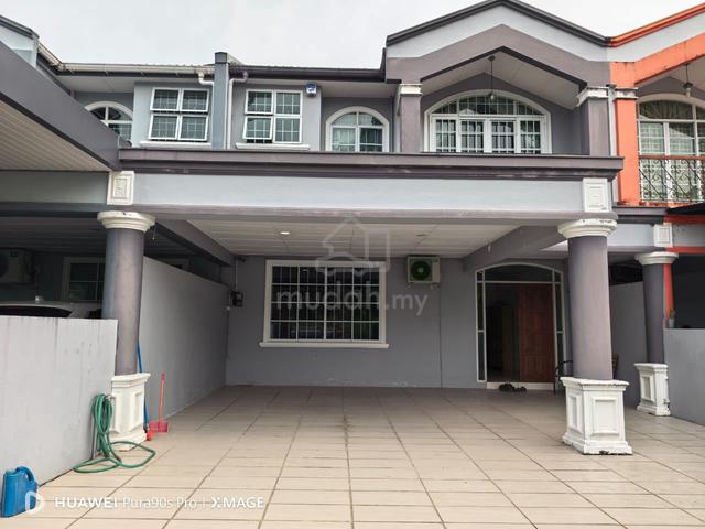 For Rent | Semaba Double Storey Intermediate House 1