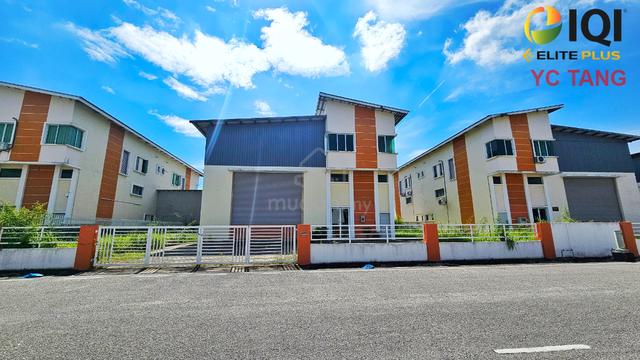 Permatang Tinggi Detached Factory - Land Area: 6,060 sq.ft. 1