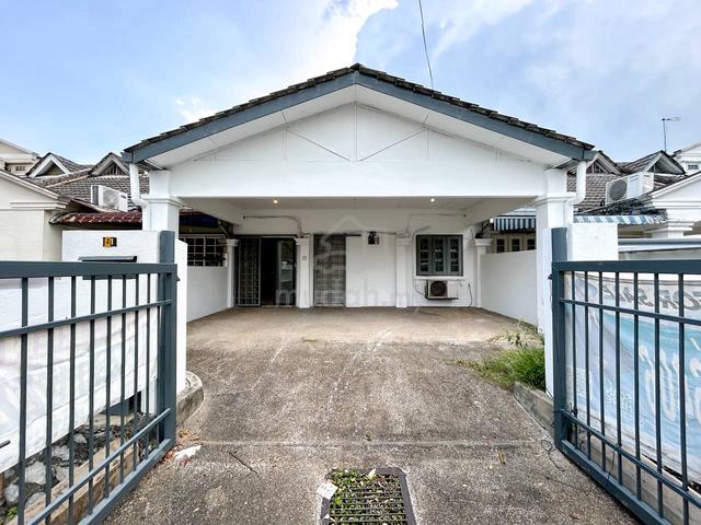 1.5 Storey USJ 2 Subang Jaya 1