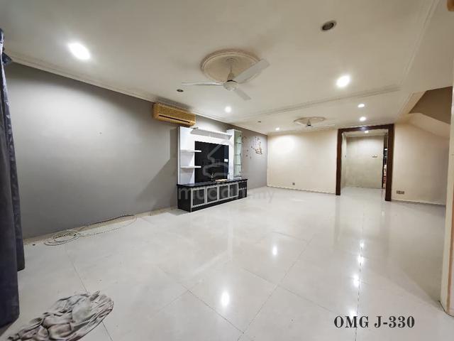 Bukit Tinggi 1 2.5 Storey Renovated Move In Condition Best Buy Klang 1
