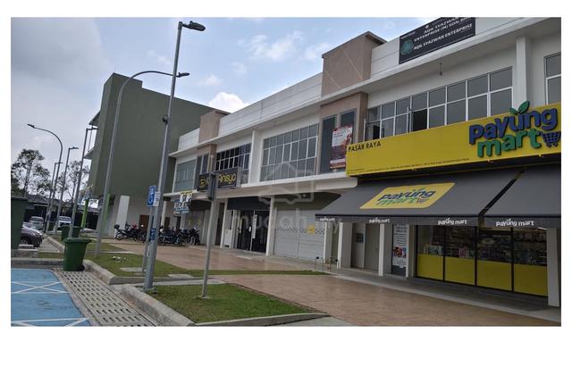 Ground floor & 1st floor (sebelah payung mart) untuk disewa 1