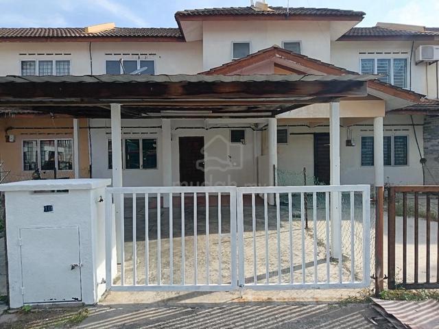 RENOVATED FULL LOAN Double Storey House Taman Banting Baru 1