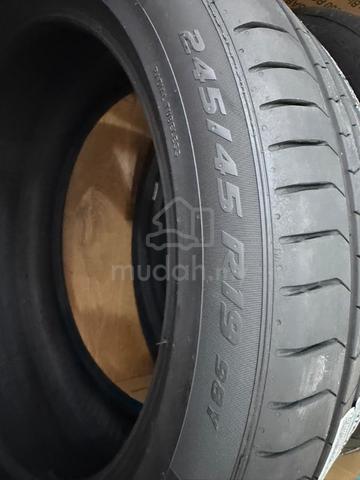 Pirelli Tyre for sale - photo 3 of 4