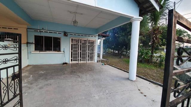 Rumah Cantik terjaga ✨ 🏡 Rumah Teres Cornerlot di Geliga kemaman 1