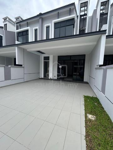 Brand New House for Sale with Nice House Plat No. 18 1