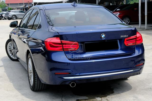 Bmw 318i 1.5 FULL SERVICE RECORD LOW MILE 1 OWNER! - 2