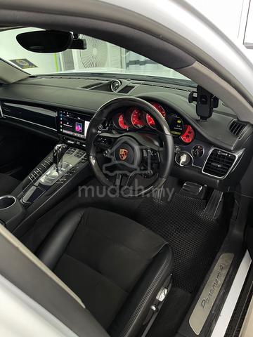 2010 Porsche PANAMERA 3.6 4 970 (A) - 2