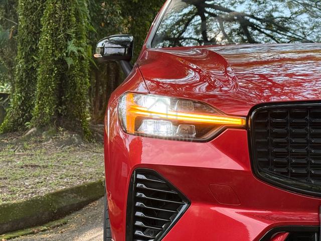 Volvo XC60 2.0 RECHARGE T8 ULTIMATE/F.S.R/U.WRANTY - 2
