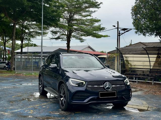 2021 Mercedes Benz GLC300 4MATIC AMG LINE 2.0L (A) - 2