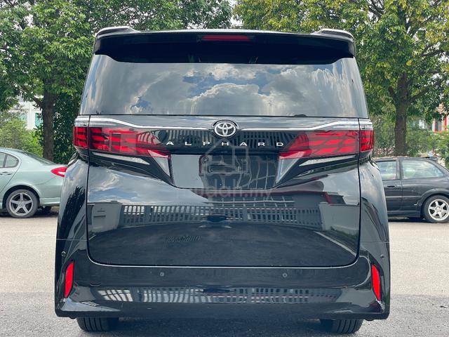 OTR 288K 2025 Toyota ALPHARD 2.5 Z (A) - 4