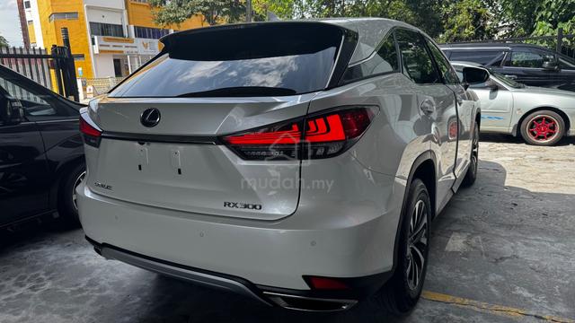 2021 Lexus RX300 / UNREG / GRADE 4.5 - 4