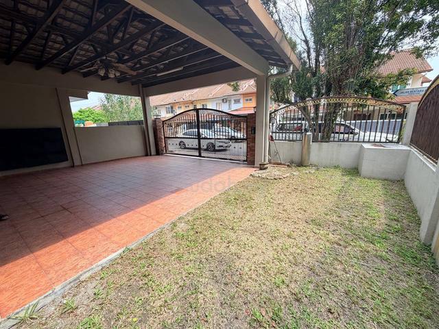 EXTRA LAND❗❗ END LOT Double Storey Seksyen 5 Bandar Mahkota Cheras 1
