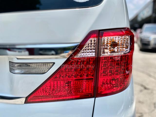 2013 Toyota ALPHARD 2.4 240X FACELIFT 🎉 3Year War - 4