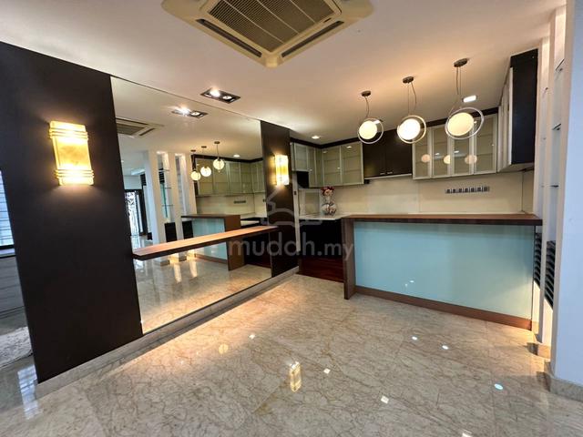 2sty Liparis Corner Renovated Kota Kemuning 1