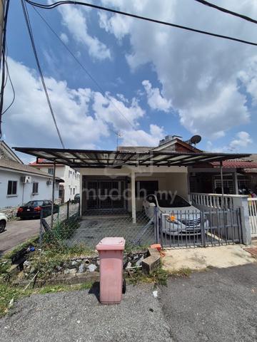 Single storey house Bandar Sri Damansara 1