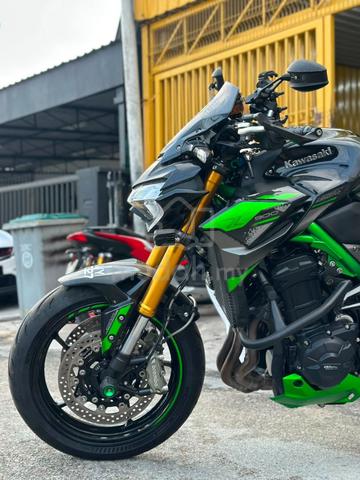 Carousel Image
