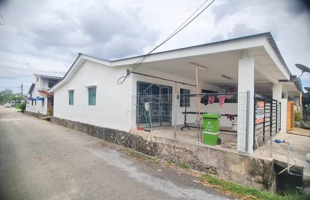 (CANTIK) Rumah Teres Endlot TAMAN TAS KUANTAN UNTUK DIJUAL 1