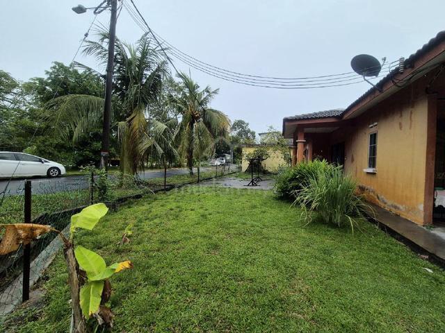 Murahhh Corner Unit Facing Open 🔥 -1 Storey House Taman Banting Baru 1