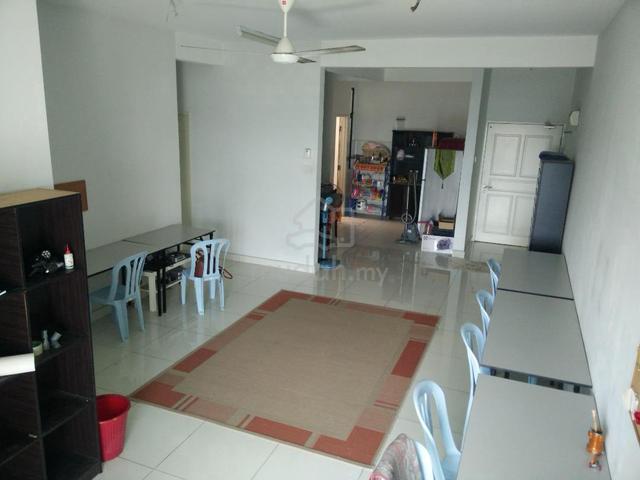 (Wanita Sahaja) Kristal View Sek7 Shah Alam 2