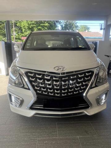 2018 Hyundai GRAND STAREX 2.5 ROYALE PREMIUM - 4