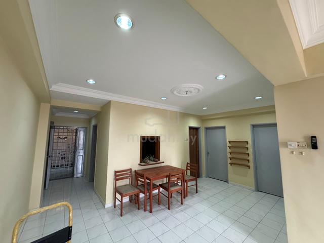 Prima Saujana 1