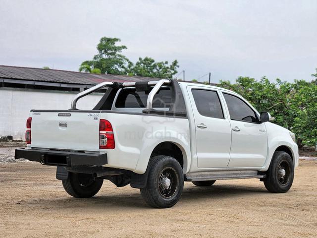 2014 Toyota HILUX 2.5 G VNT DUAL CAB (A) 3 THN WTY - 4