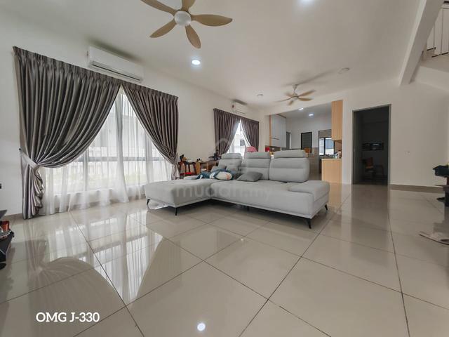 Bywater Setia Alam Double Storey Semi D Renovated Move In Condition 1