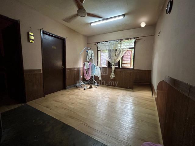 Flat PKNS Seksyen 19 Shah Alam 1