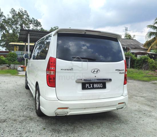 2014 Hyundai GRAND STAREX 2.5 ROYALE FACELIFT (A) - 3