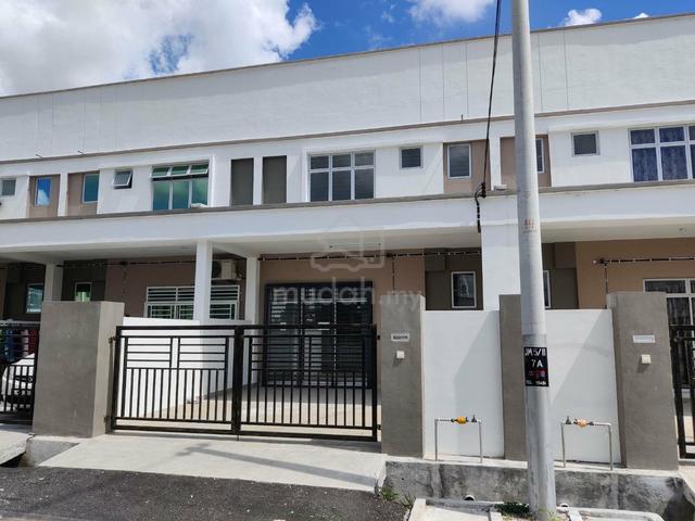 Taman Mengkibol, Kluang (Jean) 1